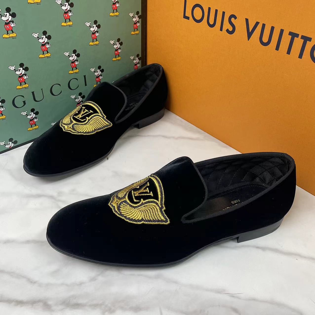 LouisVuitton/路易威登黑色灯芯绒休闲百搭乐福鞋 全新摆放/40码