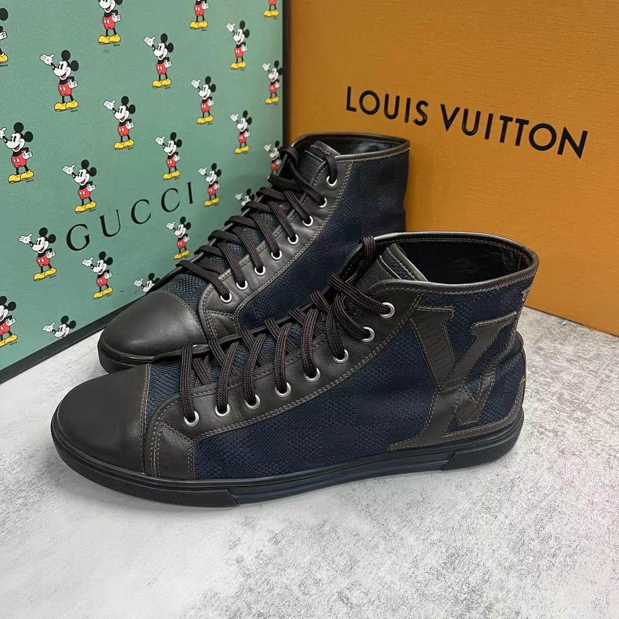LouisVuitton/路易威登黑棕色高帮大logo时尚板鞋欧码40.5/95新