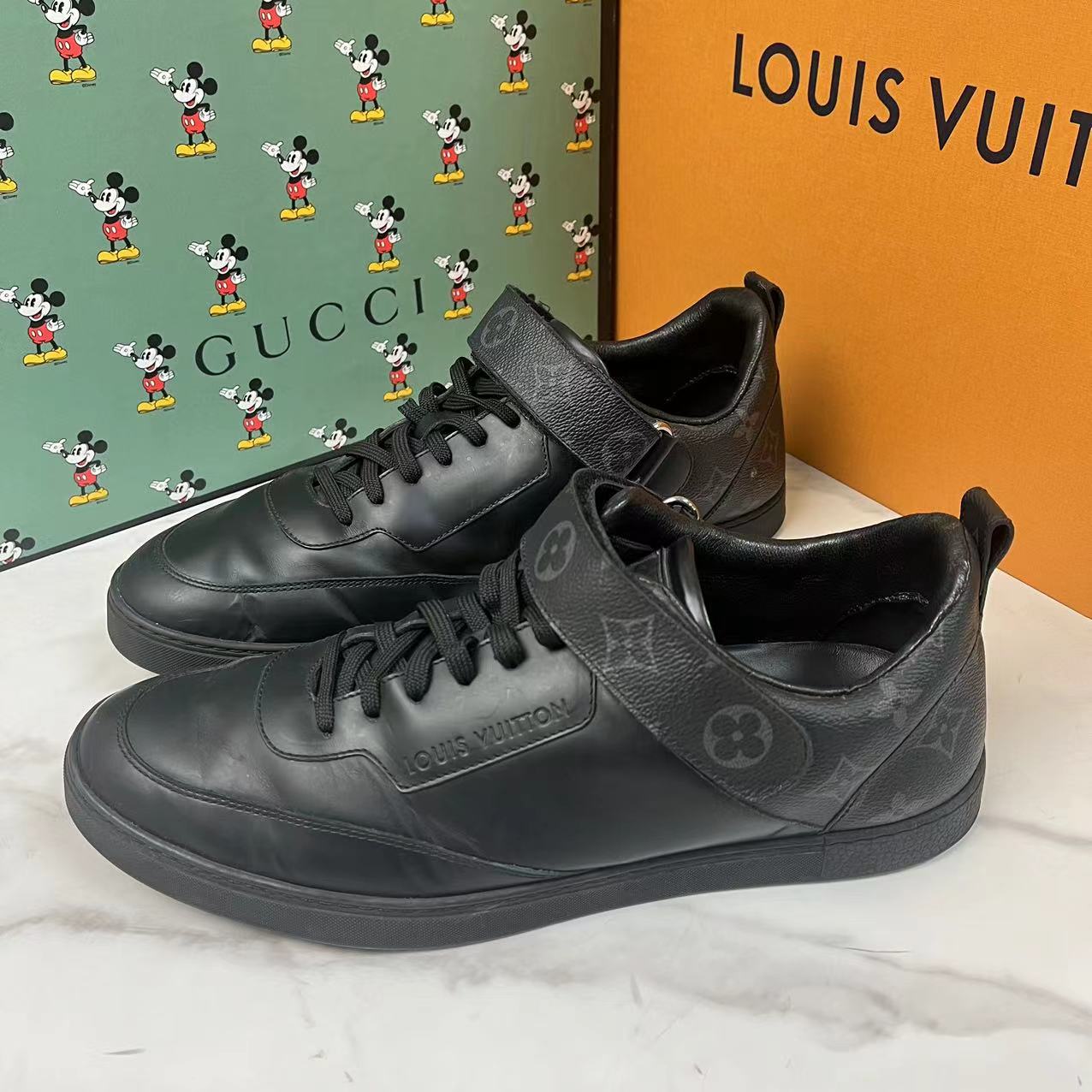 95新 LouisVuitton/路易威登 黑色后跟老花魔术贴板鞋 欧码42.5
