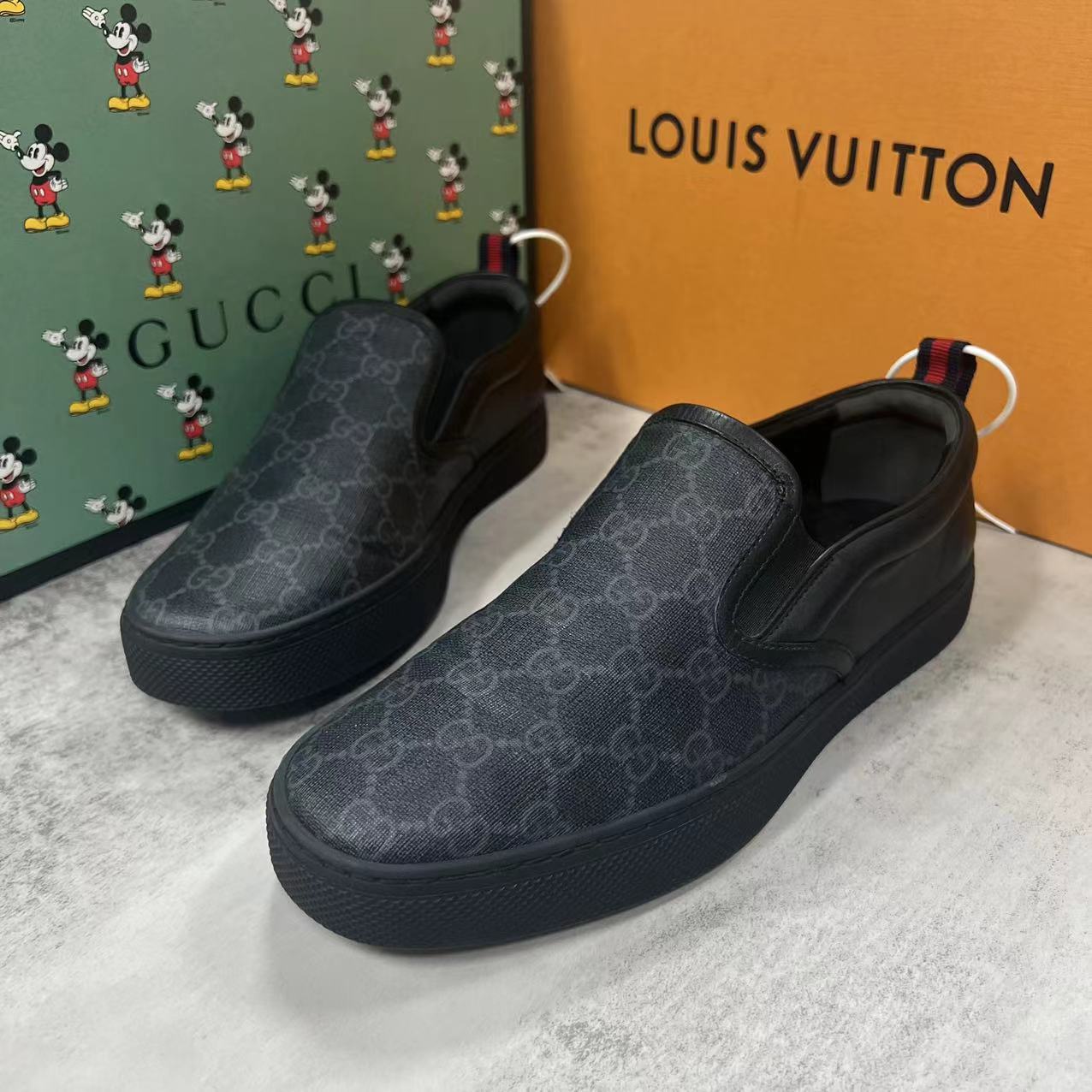 GUCCI/古驰经典时尚黑色双G满印一脚蹬/多个尺码/97新/J