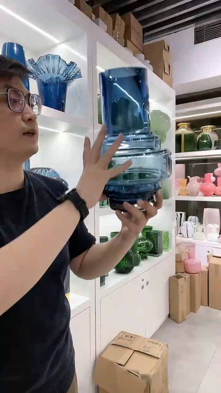 【闪购商品】044花瓶