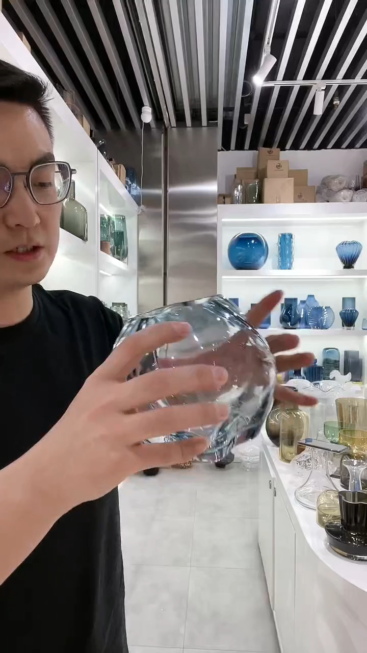 【闪购商品】010花瓶