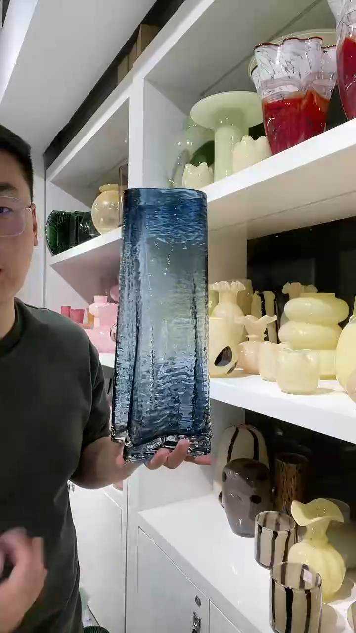 【闪购商品】021花瓶