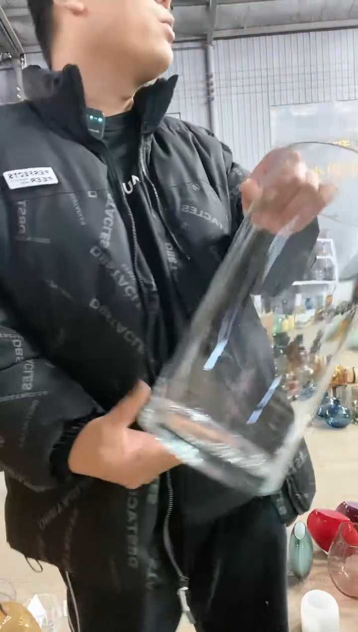 【闪购商品】022花瓶