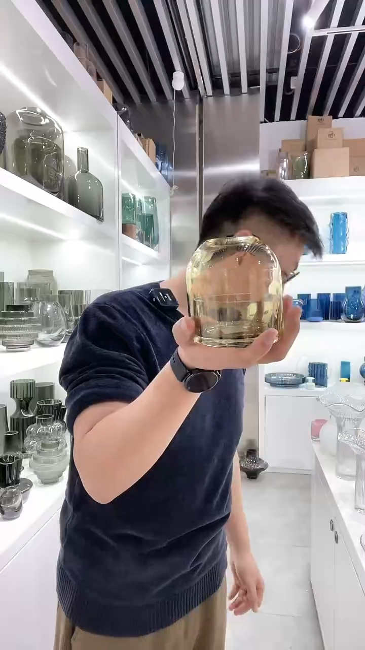 【闪购商品】006花瓶