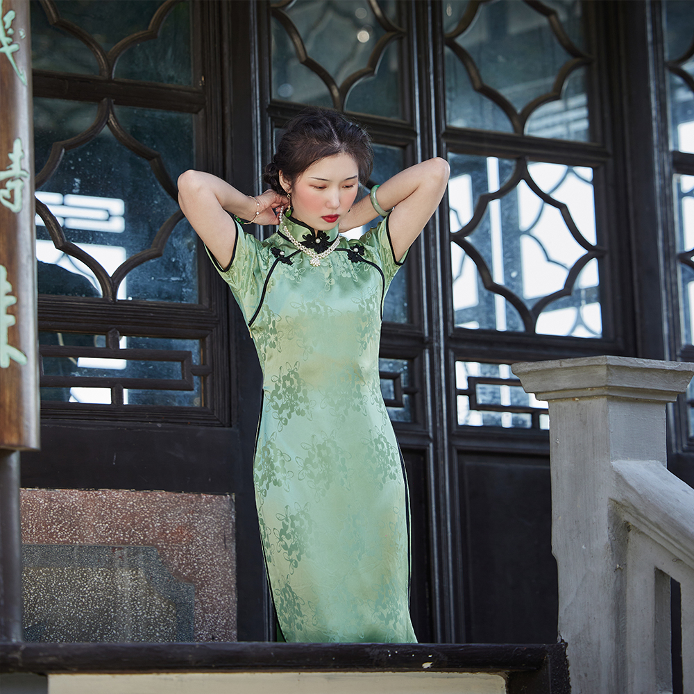 抚清风 top ulara 春夏款撞色少女日常双圆襟蝴蝶扣古法无省旗袍