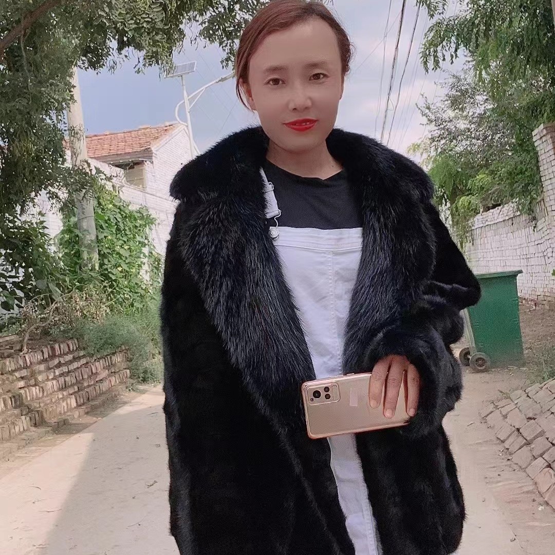 月牙貂落肩款西服领外套