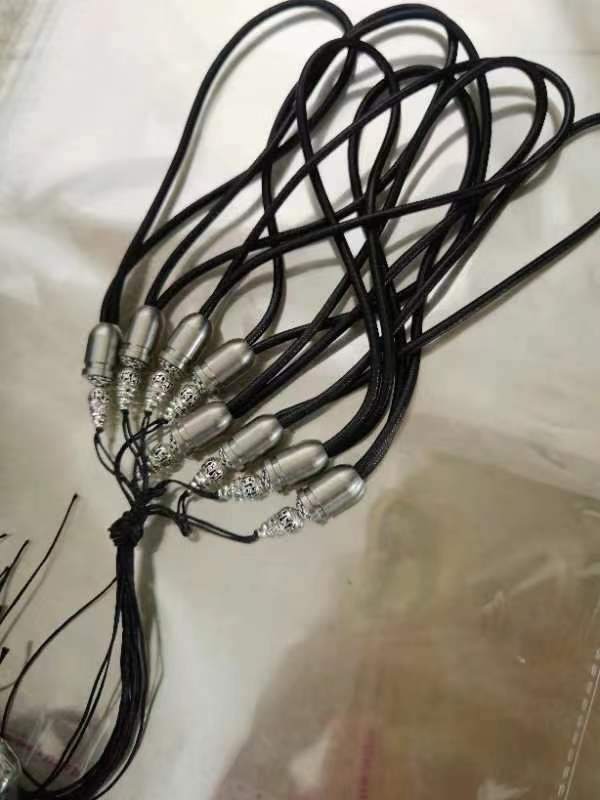 炫彩不锈钢弹弓牛皮失手绳挂件手把件挂绳高档挂绳失手链