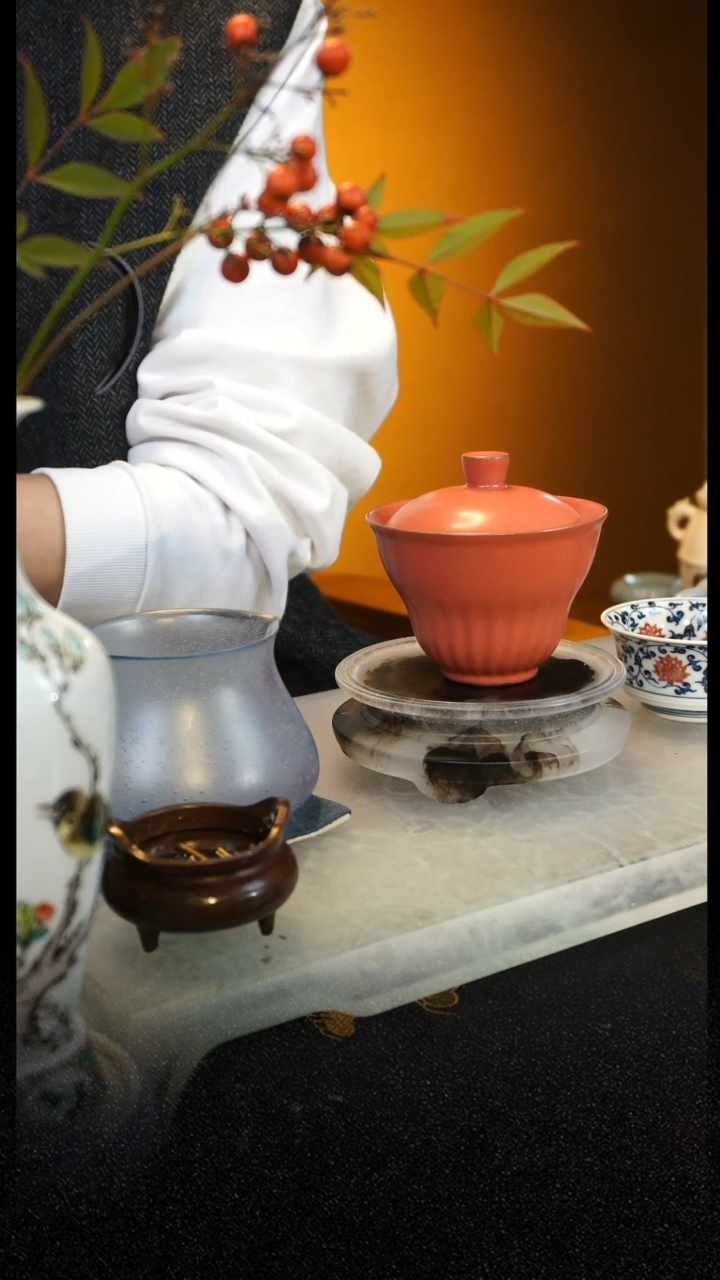 【闪购商品】老岩泥苏打釉岩墨云莲盖碗（朱湛）