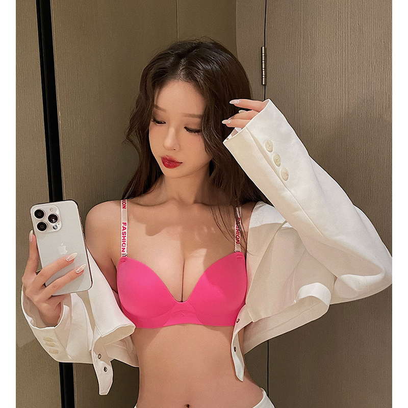 【多巴胺】无痕上托女聚拢bra显大无钢圈收副乳潮流辣妹字母文胸罩