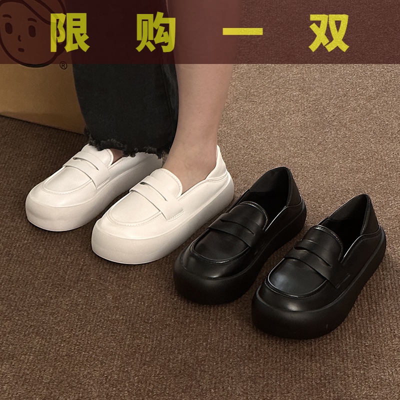 国货潮牌护士鞋女舒适软底平底单鞋防滑透气久站不累脚医护工作鞋