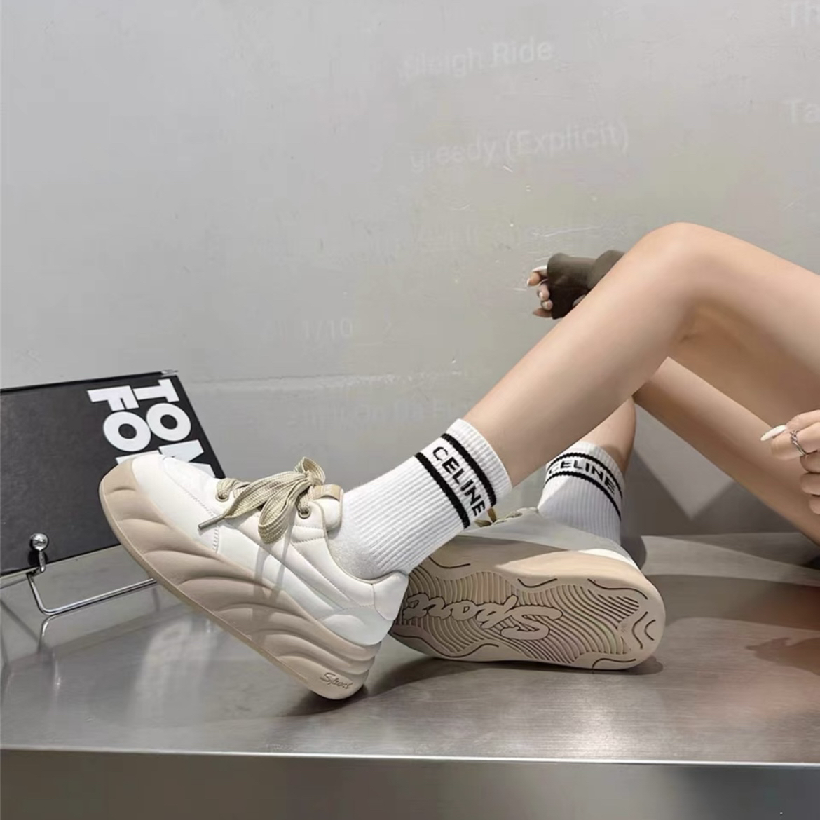 A026厚底面包鞋女春季百搭休闲板鞋小众复古增高小白鞋女鞋潮3023