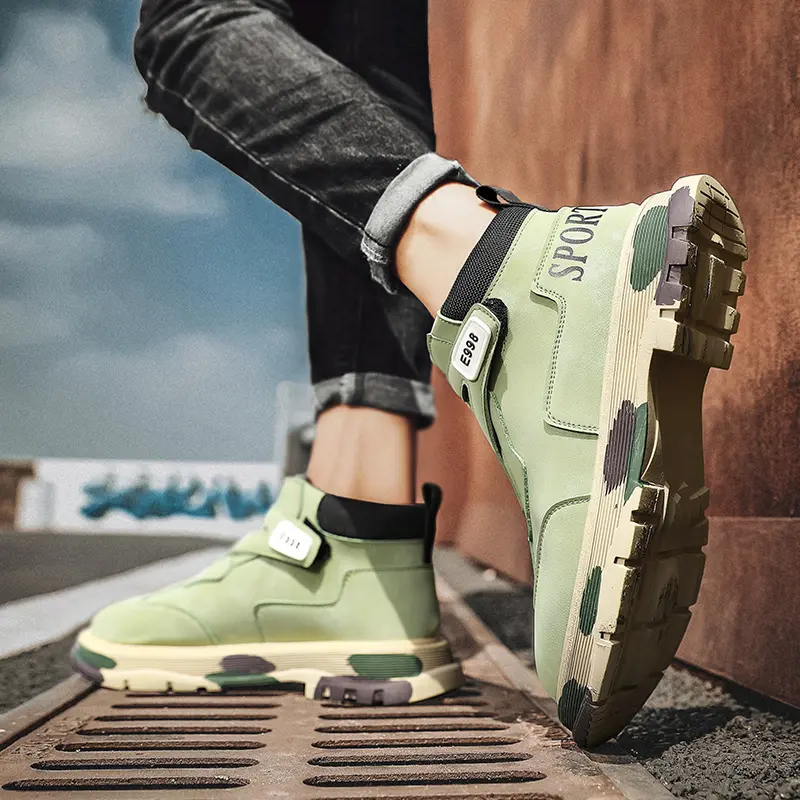 春秋季惠州绿色马丁靴男透气潮中邦英伦复古工装靴高帮机能风皮鞋