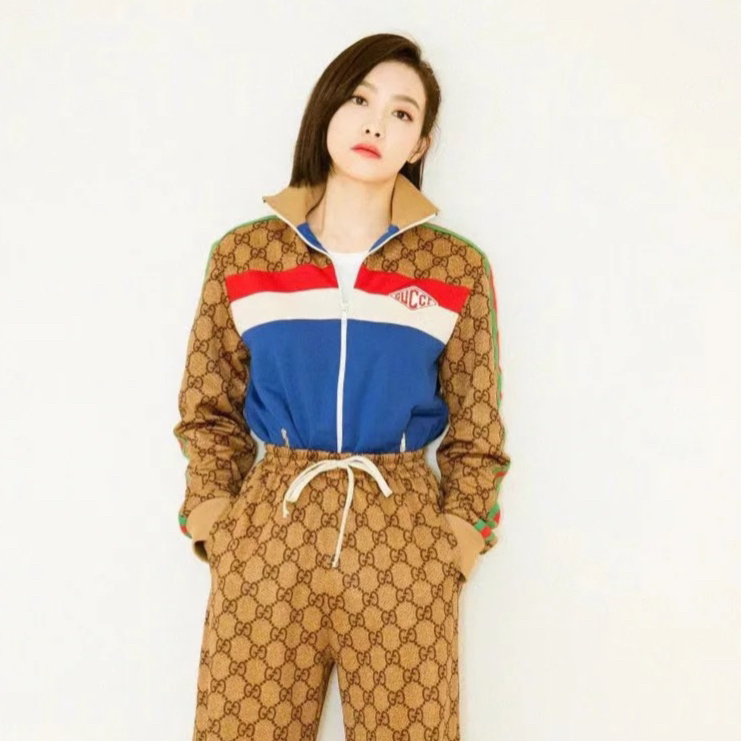 栎桃/古驰/95新/古驰拼接双g老花条纹校服外套/xs码/公价16000