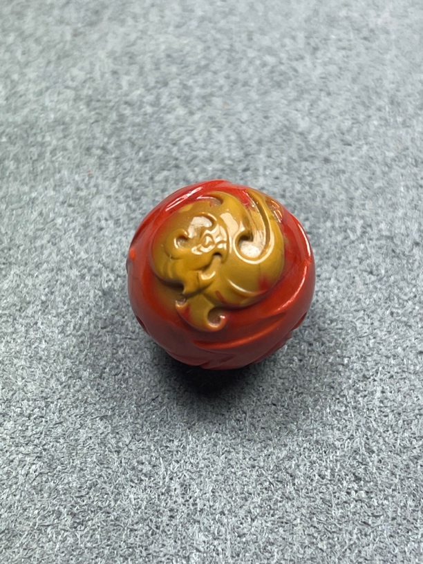 南红黄皮包浆仿古龙圆珠