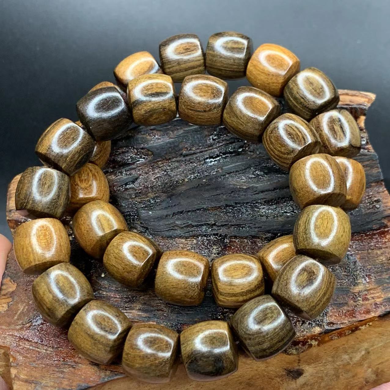 雷击木老料桶珠居家必备把件男女随身配饰挂件