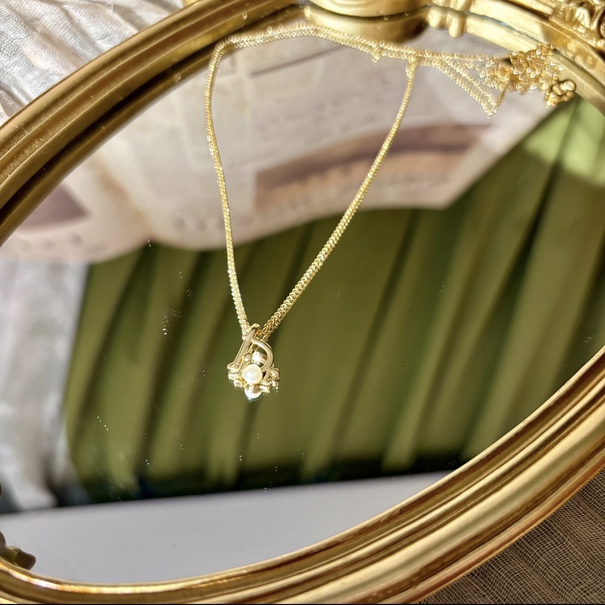 99新 DIOR/迪奥 中古珍珠字母项链气质轻奢时尚百搭简约金色