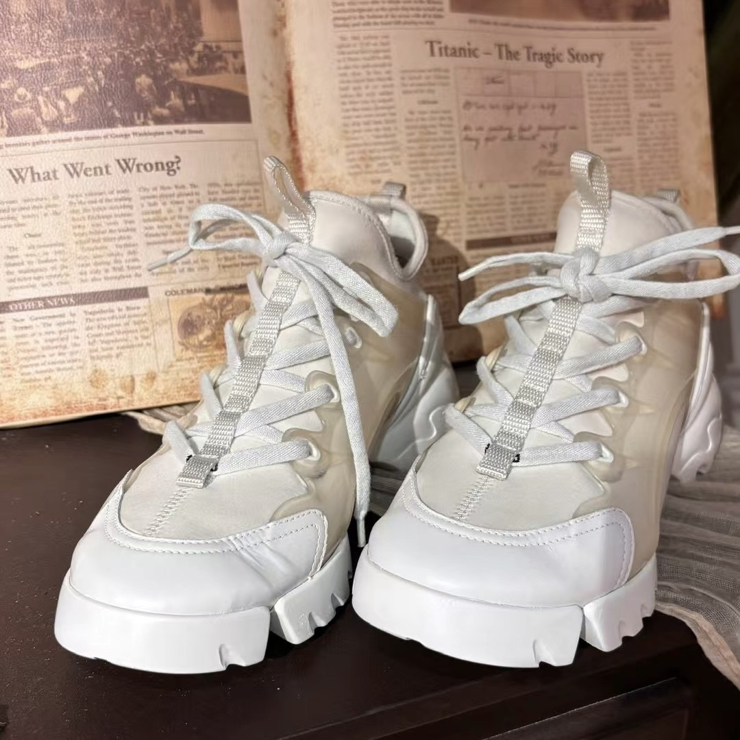 99新 DIOR/迪奥 拼接老爹鞋 白色 38码