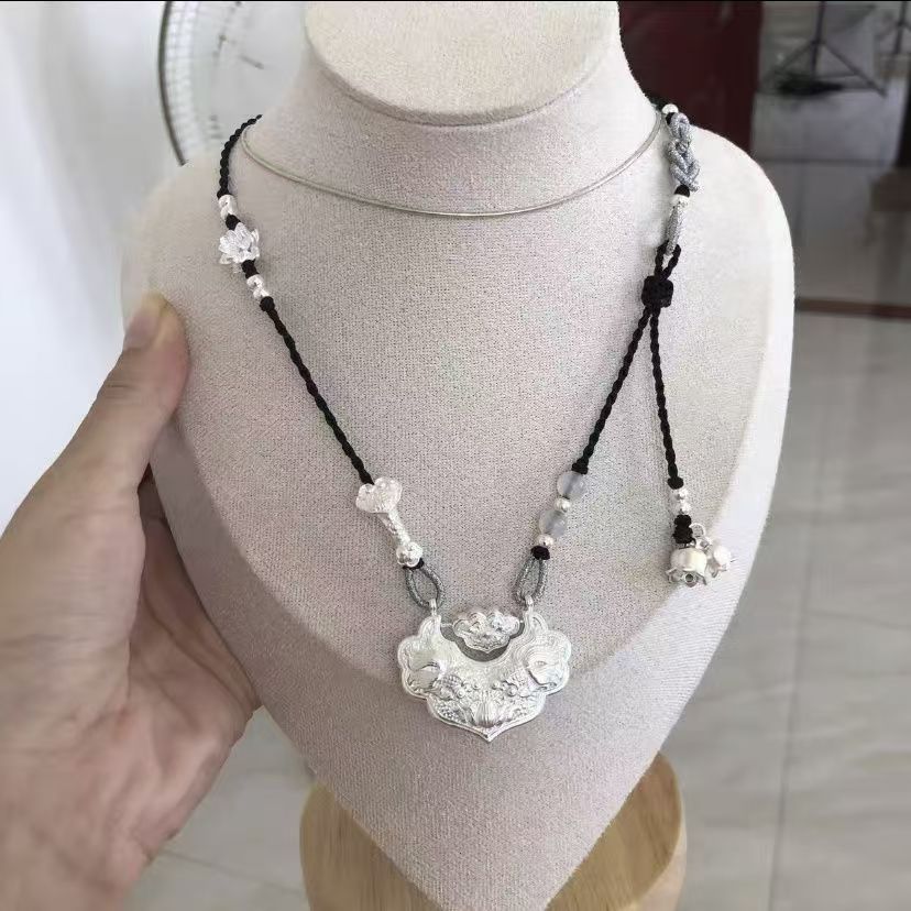 吊坠足银 足银999锦鲤锁铃兰花纯手工编织民族风银制品时尚百搭款