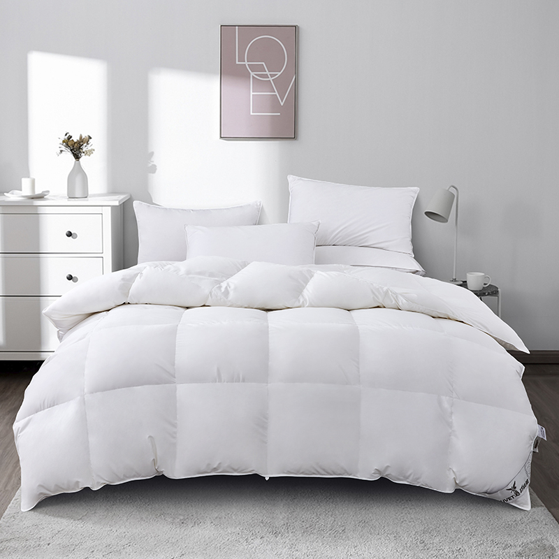 【红豆家纺】尊享白鹅绒被 加大加厚95%白鹅绒 1250G 全棉被套