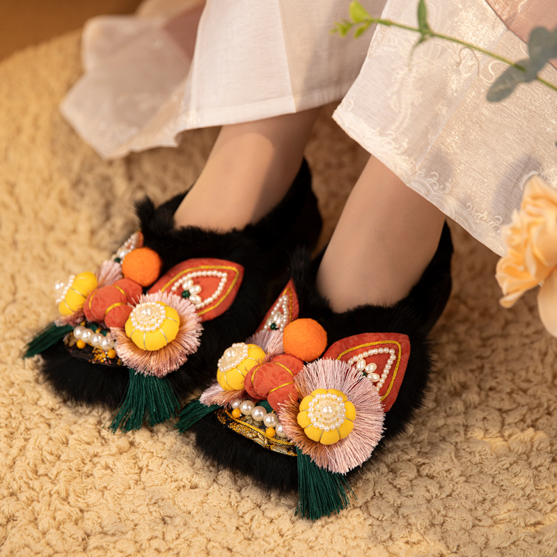 毛毛棉鞋纯手工DIY仿兔毛纯手工刺绣国风原创网红鞋汉服鞋虎头鞋