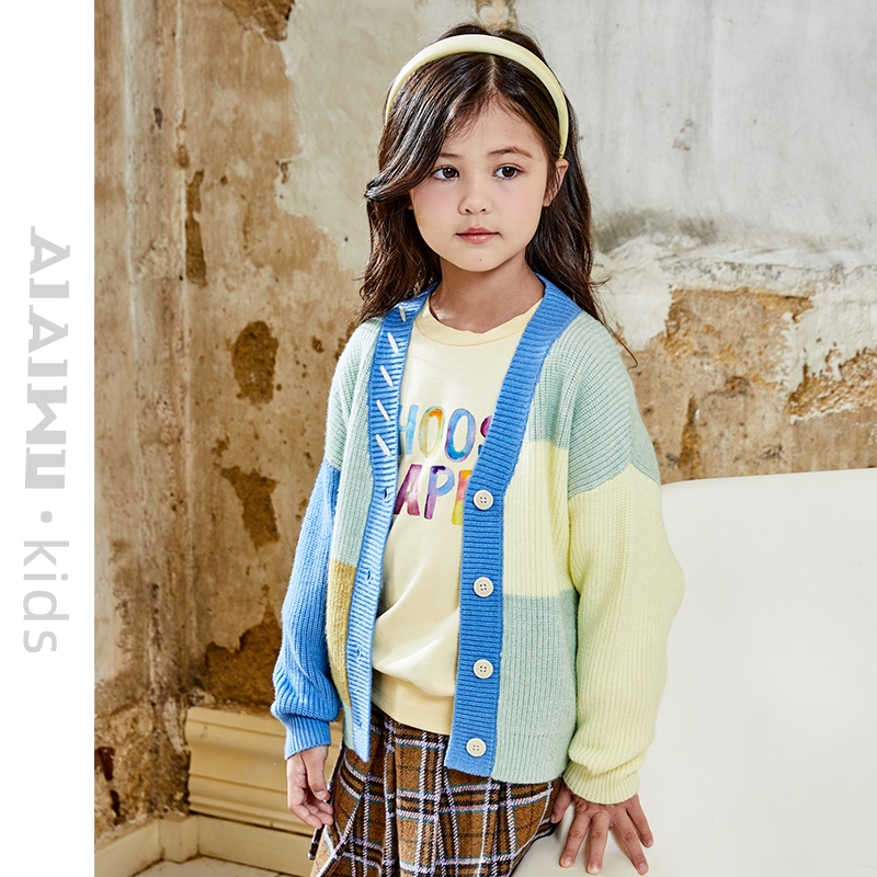 艾艾屋女童上衣2024秋季新品大童开衫线衣外套拼接撞色毛衣KNAM32