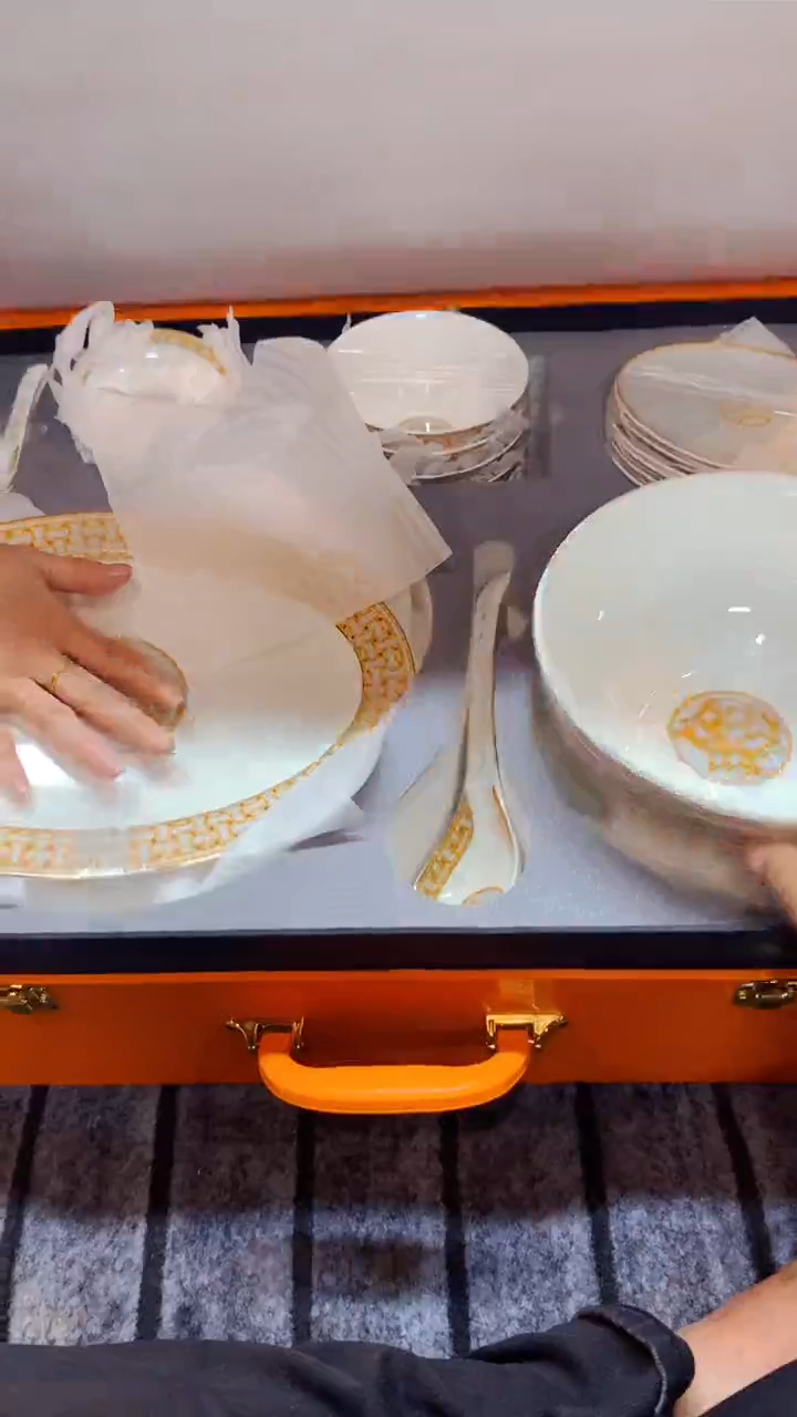 【闪购商品】新骨瓷11111