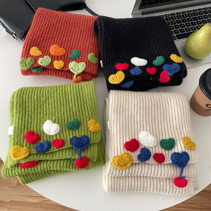 2024韩版手工钩花新款针织女少女*设计爱心甜心围巾冬季*高级感感