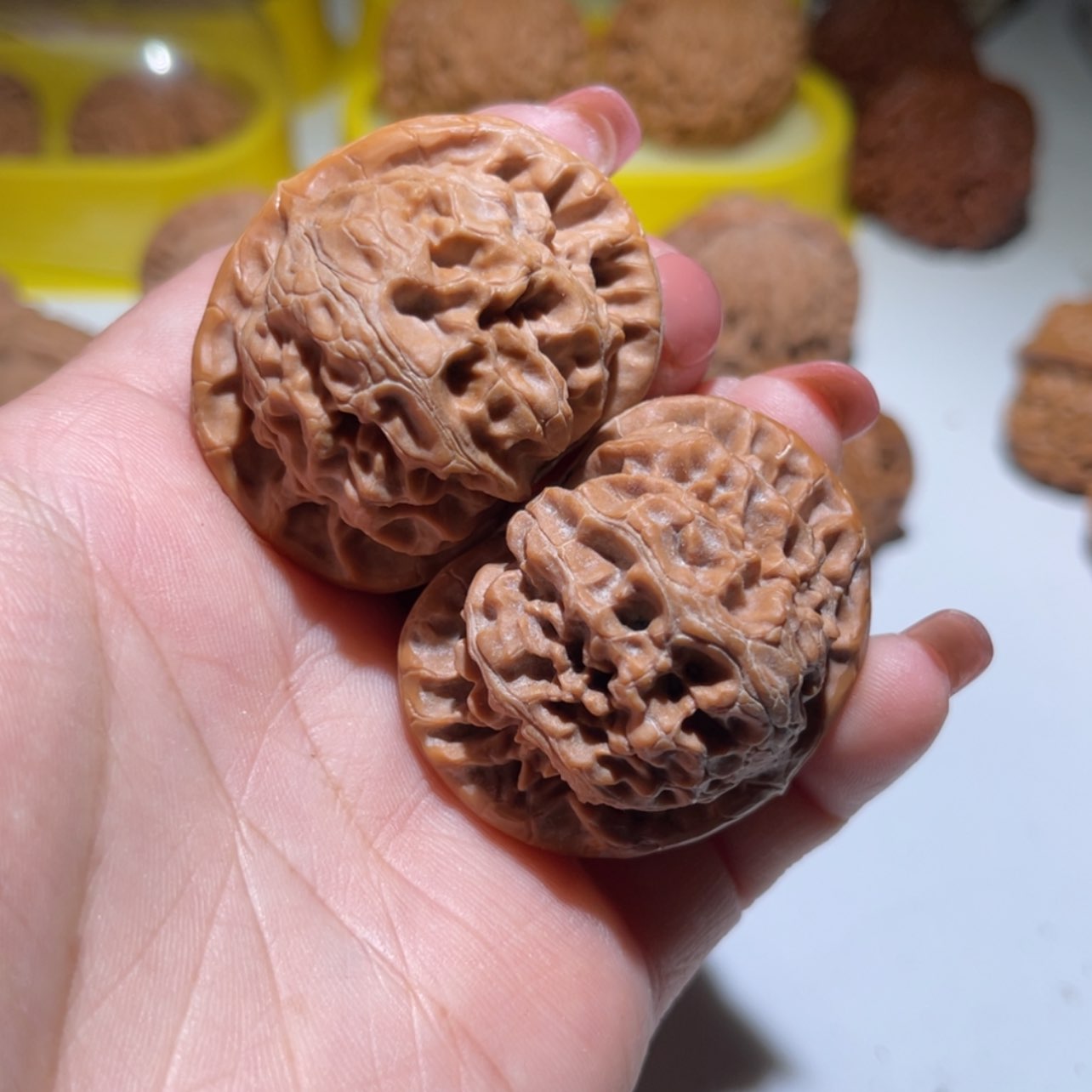 【闪购商品】文玩核桃把件听*。