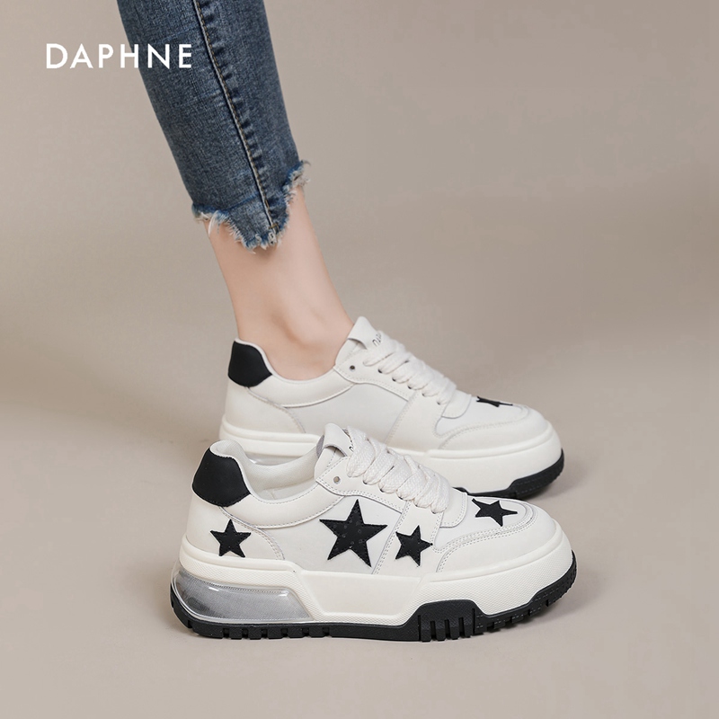 达芙妮2026春季新款小白鞋厚底百搭时尚休闲