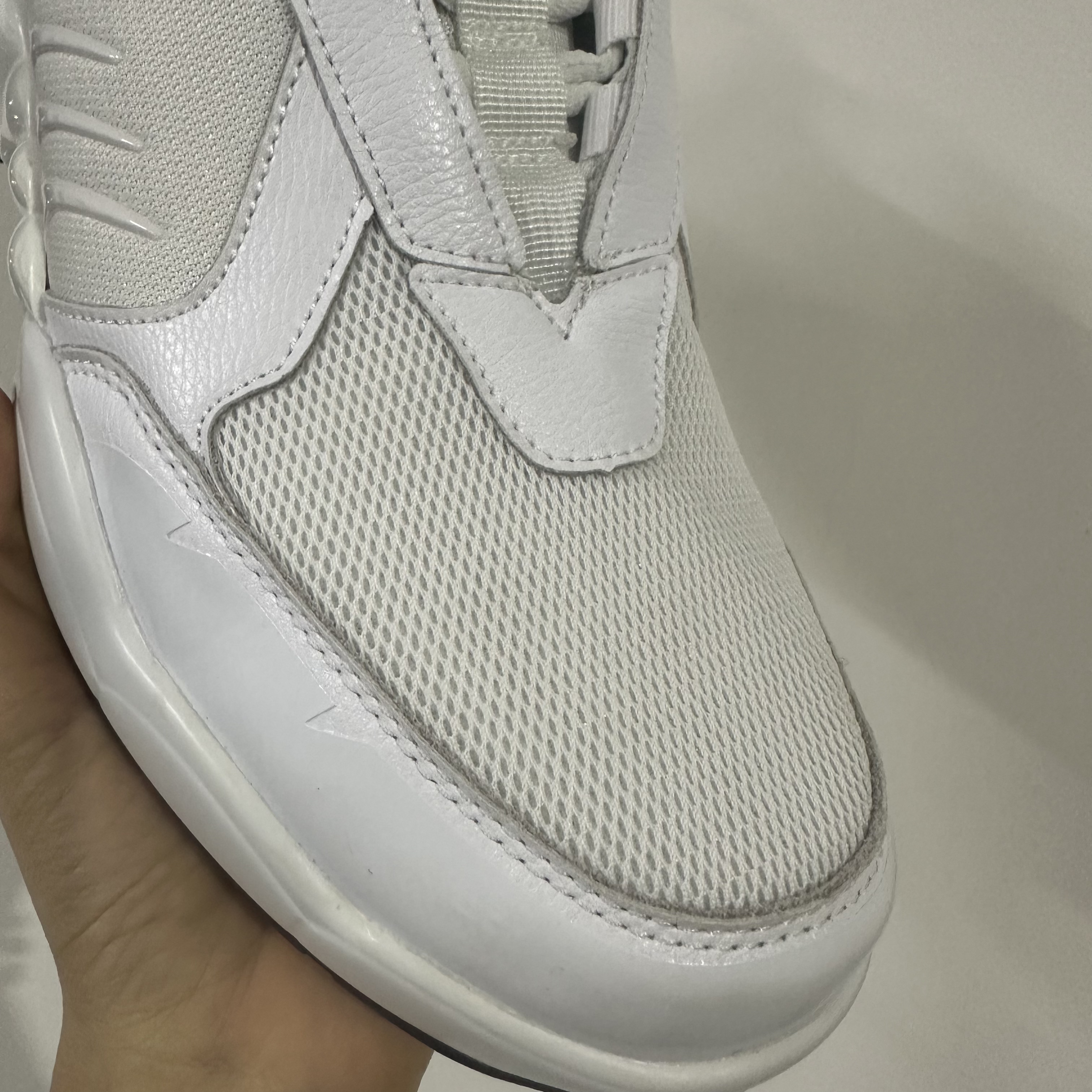 外贸孤品断码休闲透气四季运动跑步鞋