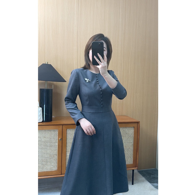 【灰色多扣】高级感洋气女装连衣裙2024新款气质收腰女装A字裙子