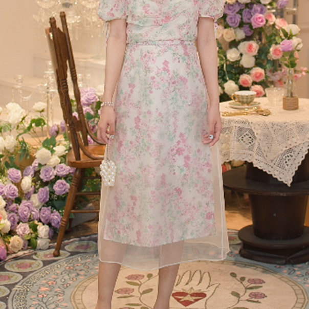 M249【赵老板专属】MAXRIENY显瘦气质碎花蕾丝半身裙