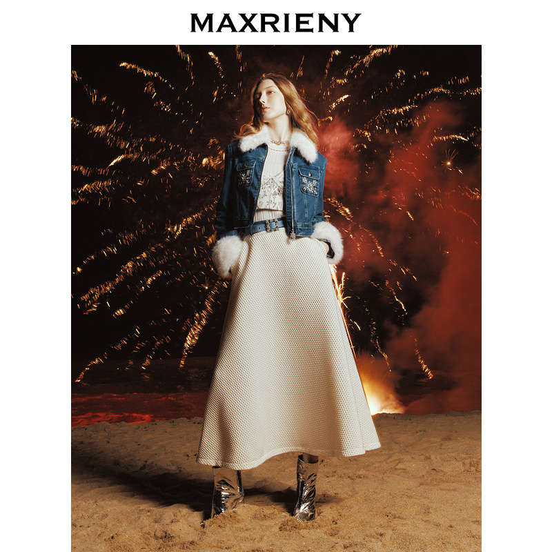 【达人专属】MAXRIENY精致复古感半裙经典A型廓形牛仔拼接裙子