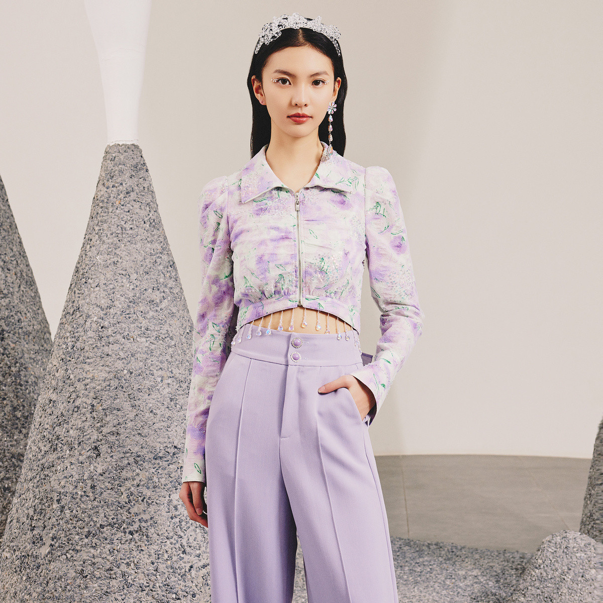 【蜜思仝】MAXRIENY优雅复古感短款夹克翻领短外套女春款