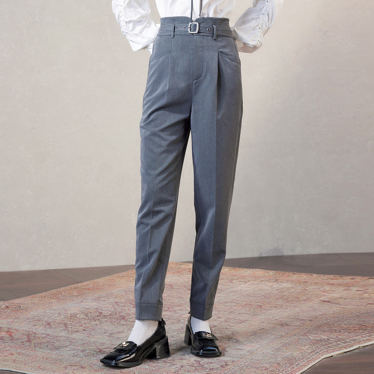 【老板娘夏天】百搭锥形长裤女春款高腰通勤风九分裤子