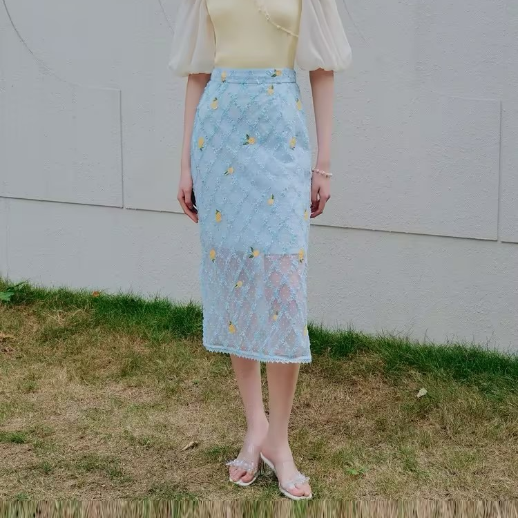 【千颂妮专属】MAXRIENY柠檬半裙肌理感蕾丝高腰一步裙