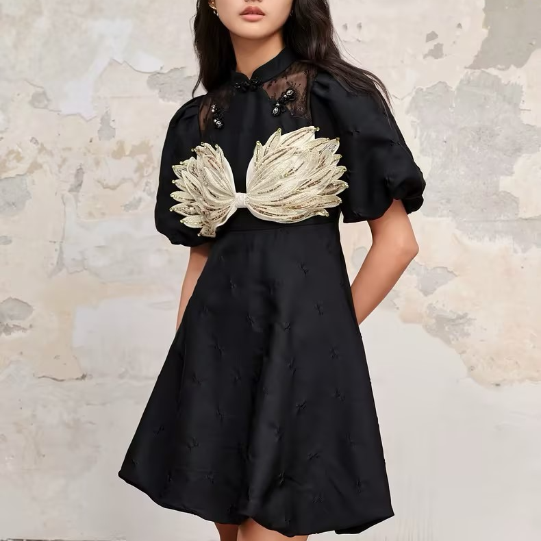 【诗语专属】MAXRIENY新中式提花花苞连衣裙美拉德穿搭