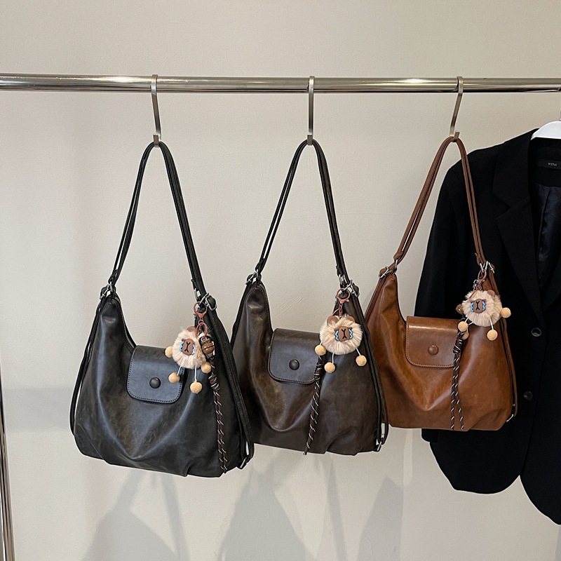 时尚休闲大容量托特包女2024秋冬新款复古百搭单肩包多功能双肩包