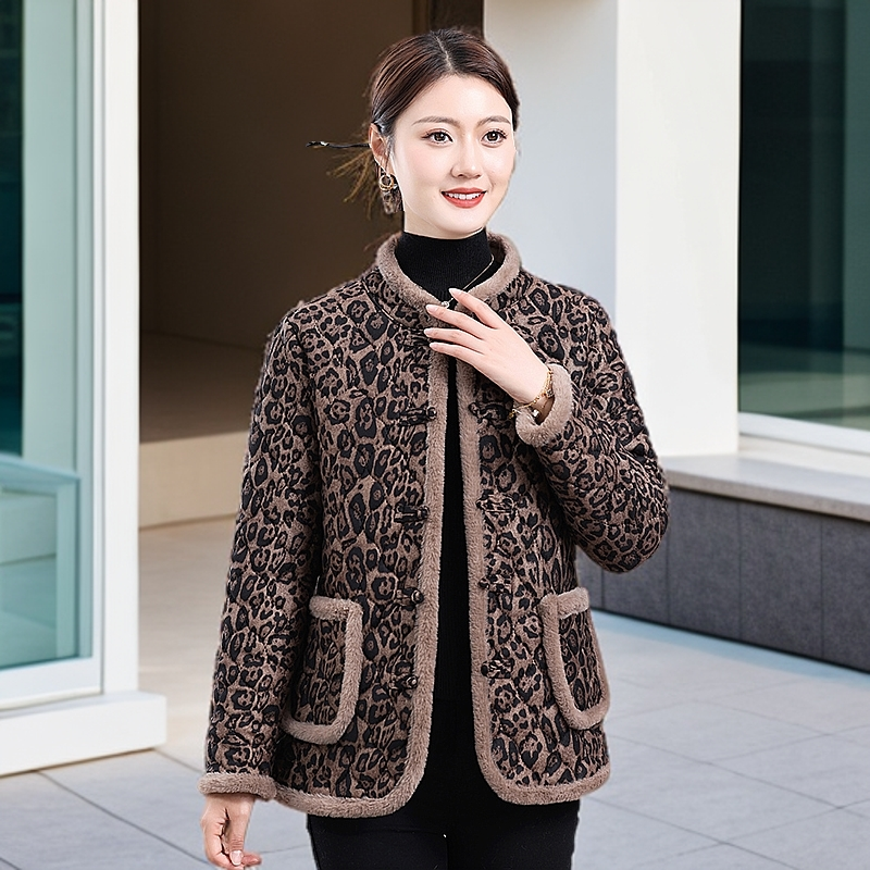 中年妈妈秋冬装加绒棉衣外套宽松棉服中老年女加厚保暖碎花小棉袄