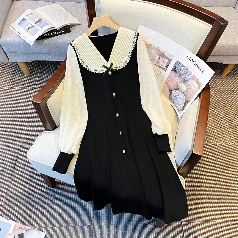 孕妇装2024新款秋季时尚V领小香风拼接显瘦辣妈针织连衣裙假两件