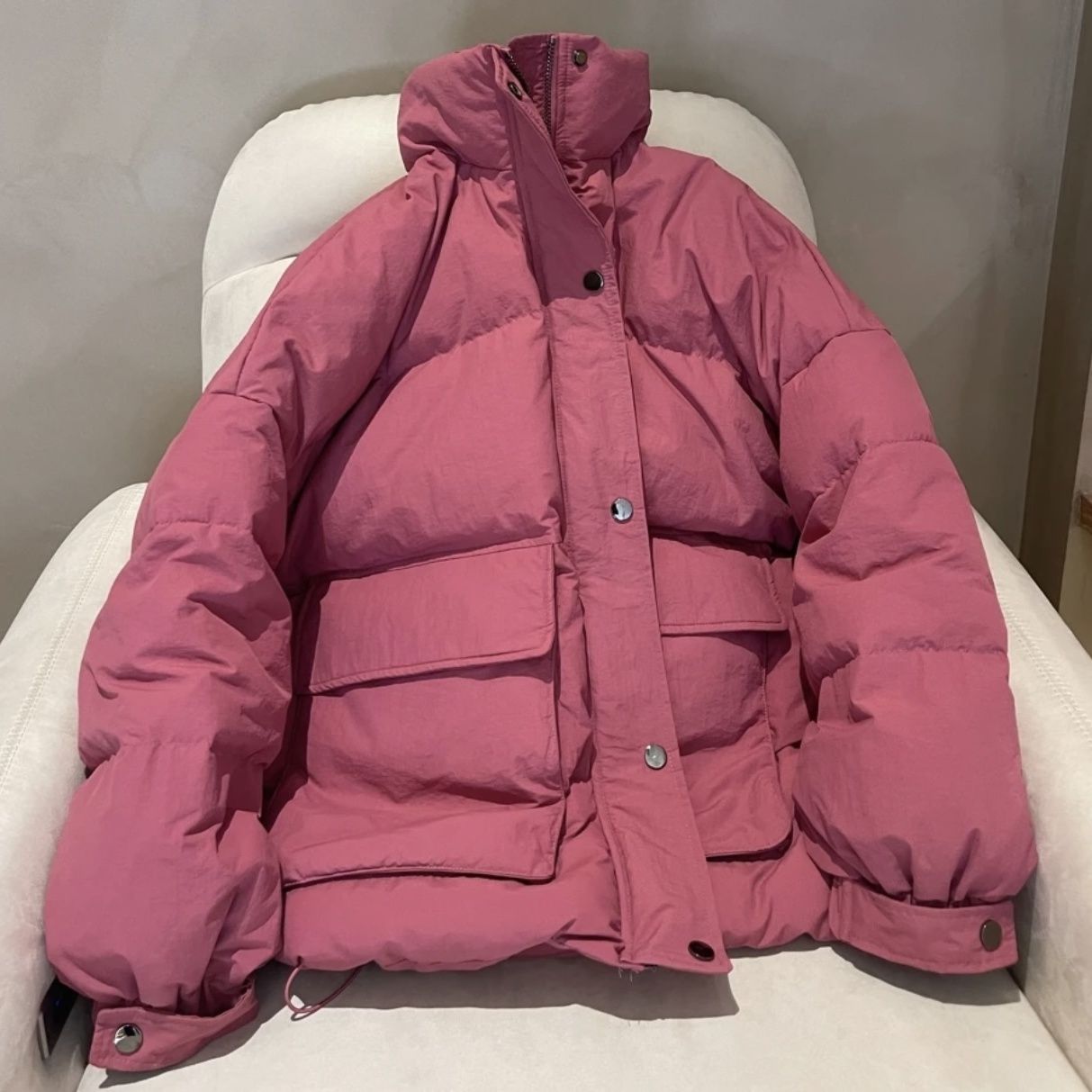 欧货高级感羽绒服外套女2023冬季新款韩版宽松爆款小个子面包服