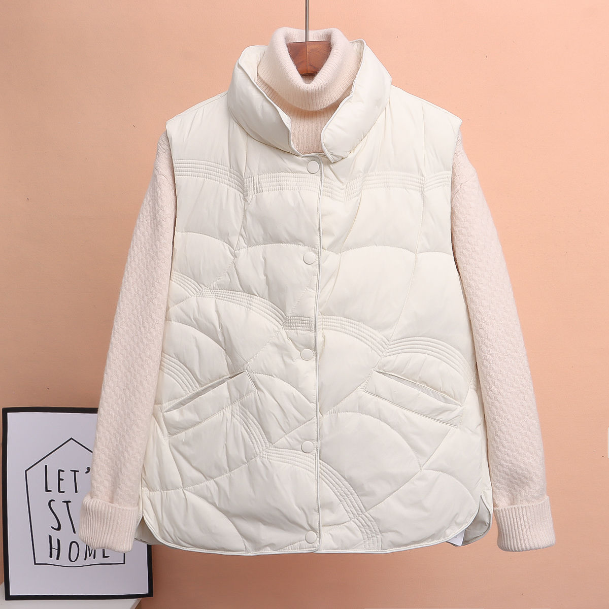 2023春秋季祥云爆款羽绒服清仓高档女士超轻薄高档马甲女短款