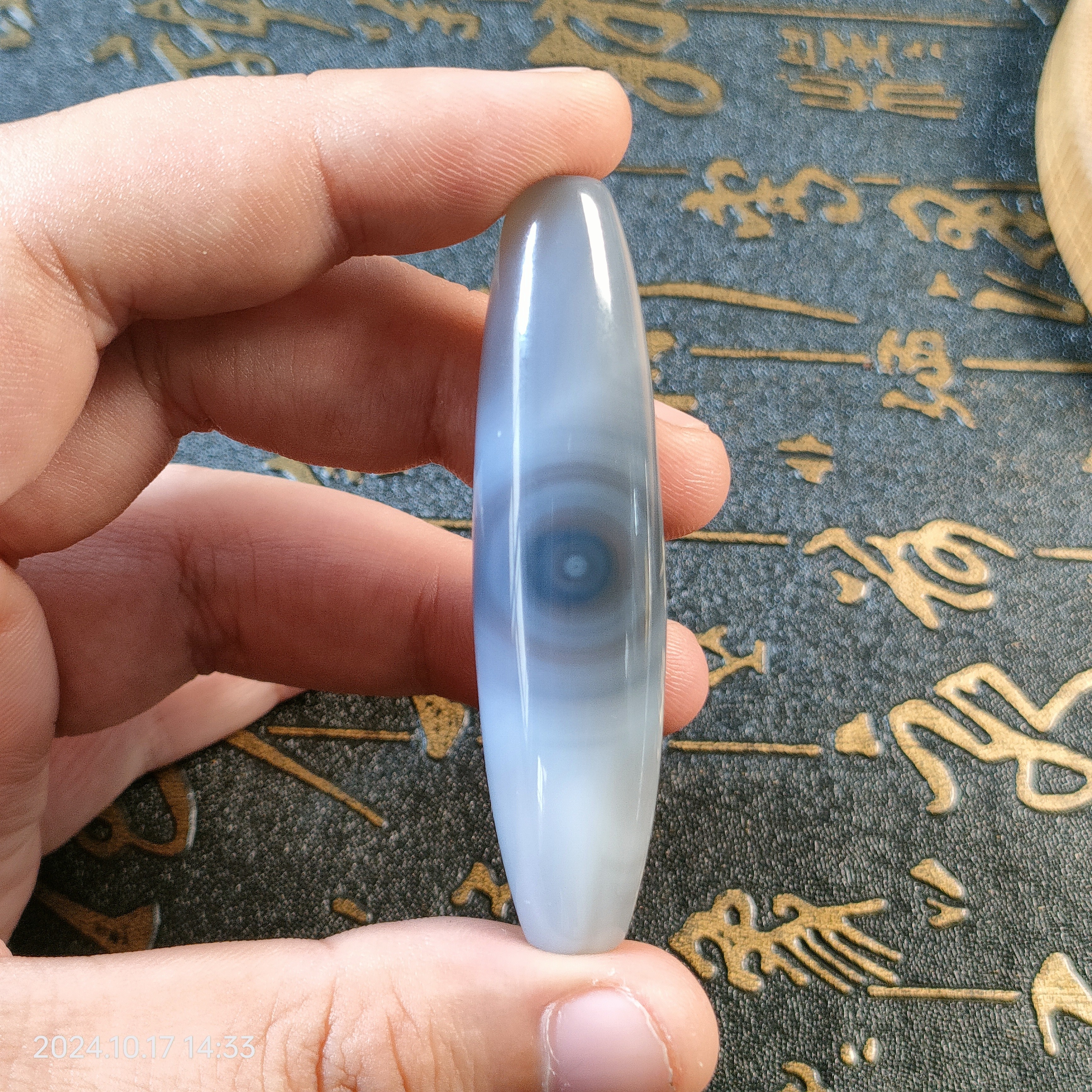 纯手工玛瑙天然透眼闪动2眼珠子