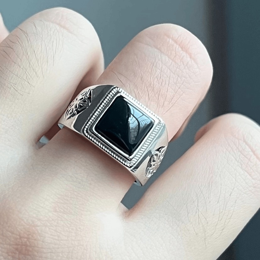 【富嘉珠宝】和田玉墨玉方戒镶嵌s925银戒指（活口）男女同款