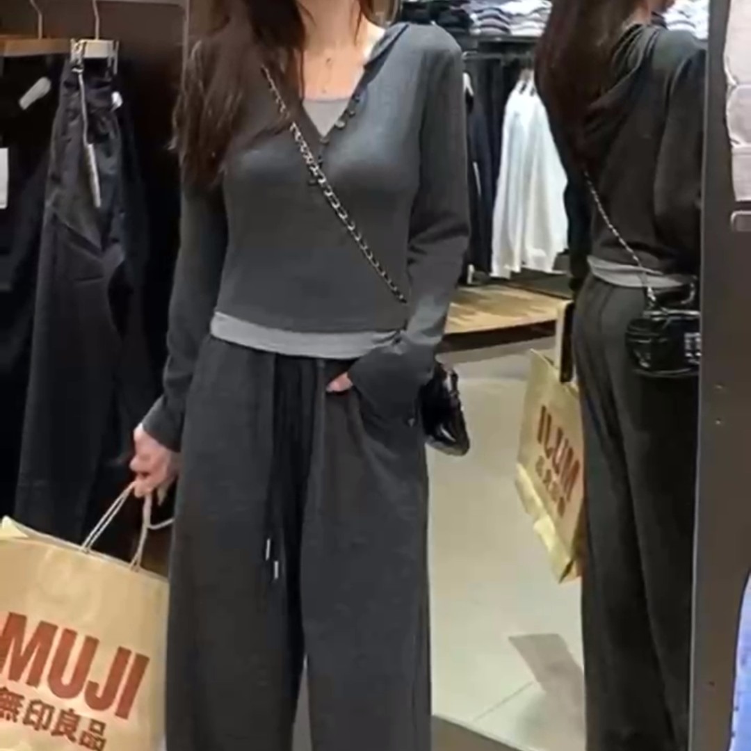 女士休闲套装，M,L.XL.XXL四个号