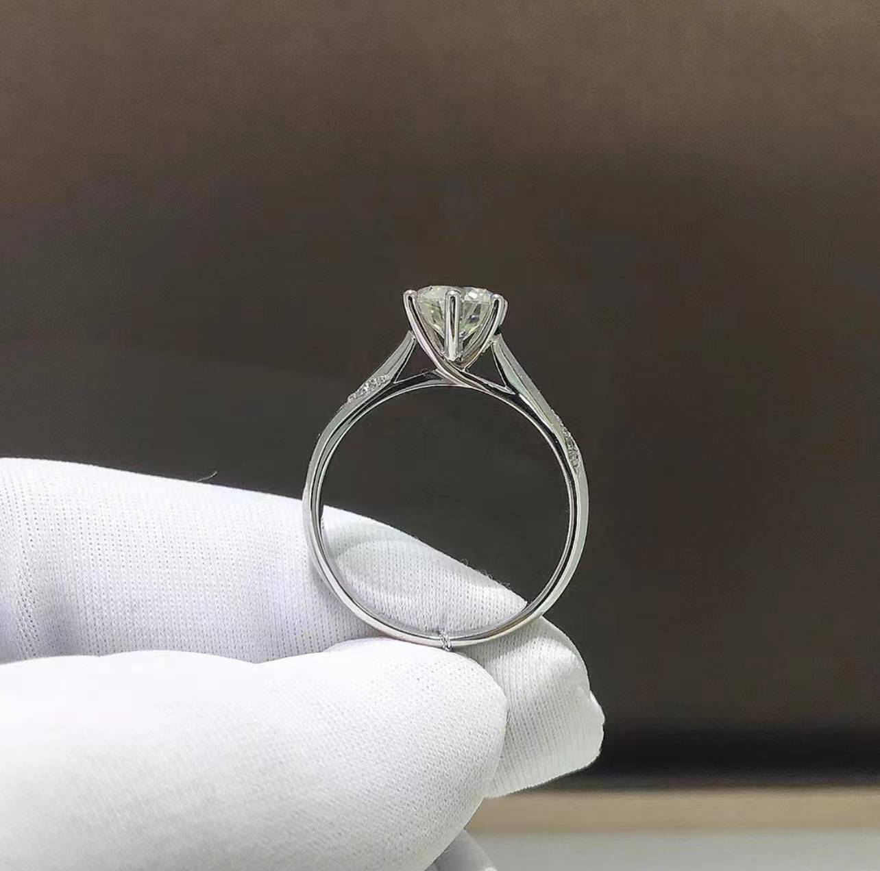 【美的不可方物】灿若星辰戒指MM26CT2