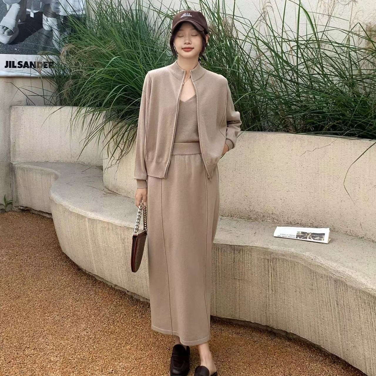 秋季新款简约休闲百搭拉链立领针织上衣长袖开衫外套