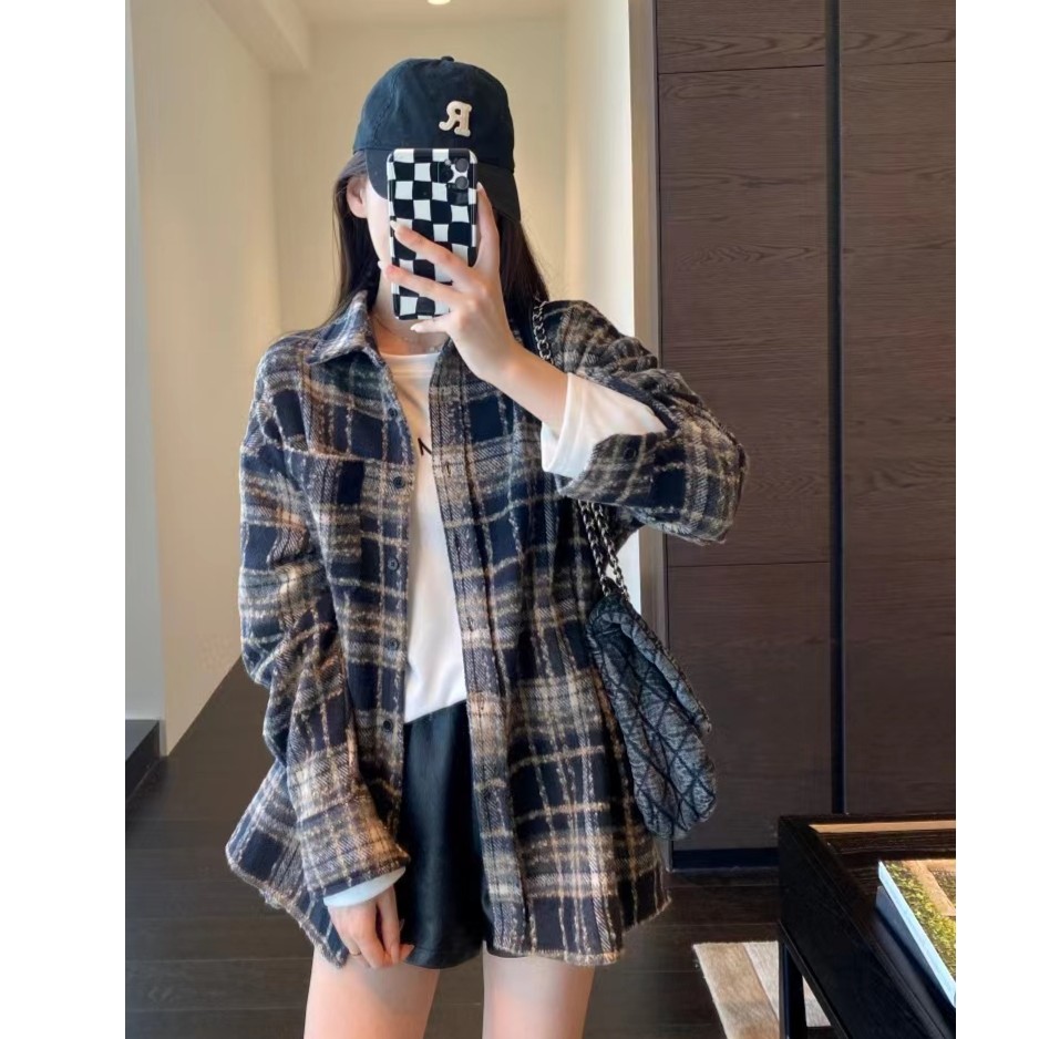 冬季新款潮流复古宽松韩版氛围感保暖格纹衬衫