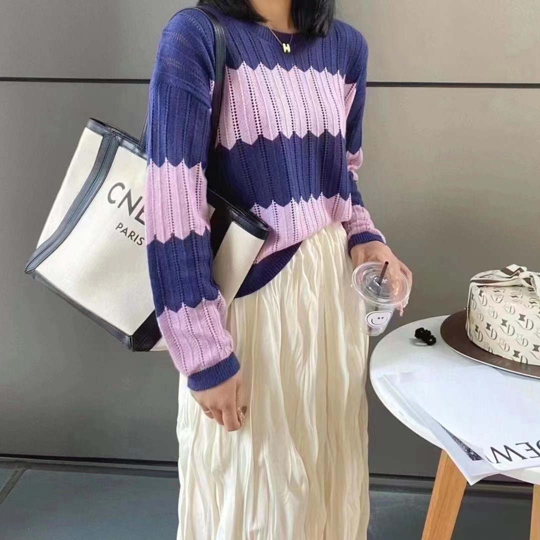 新款慵懒风软糯圆领毛衣复古镂空拼色波纹针织衫